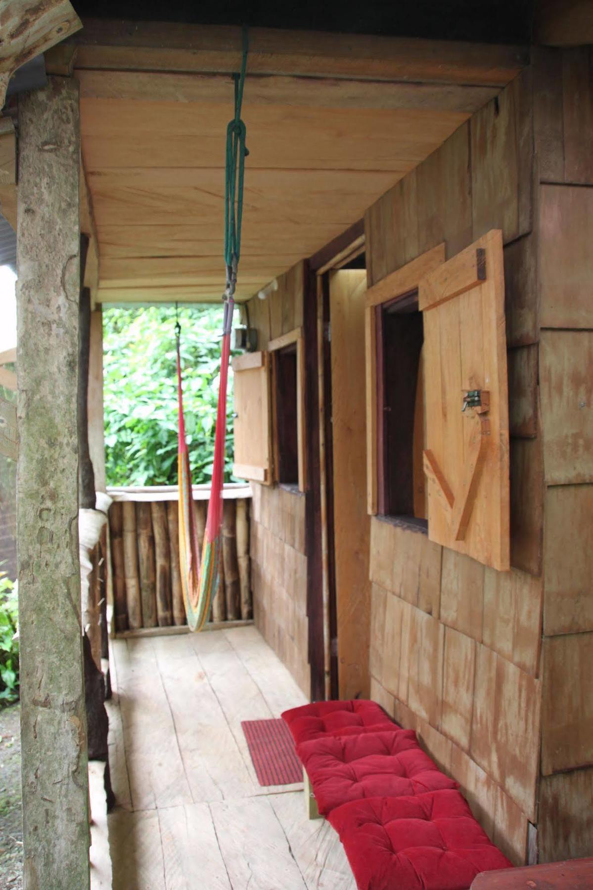 Natty Tropical Valley Roseau Extérieur photo